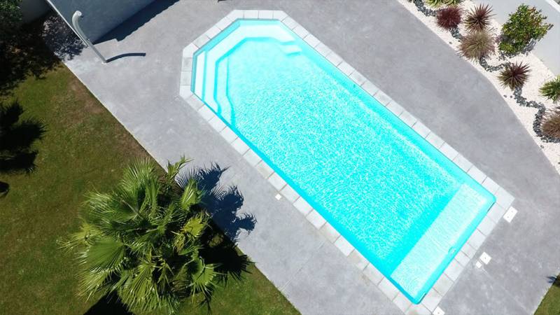 PISCINE COQUE POLYESTER 10