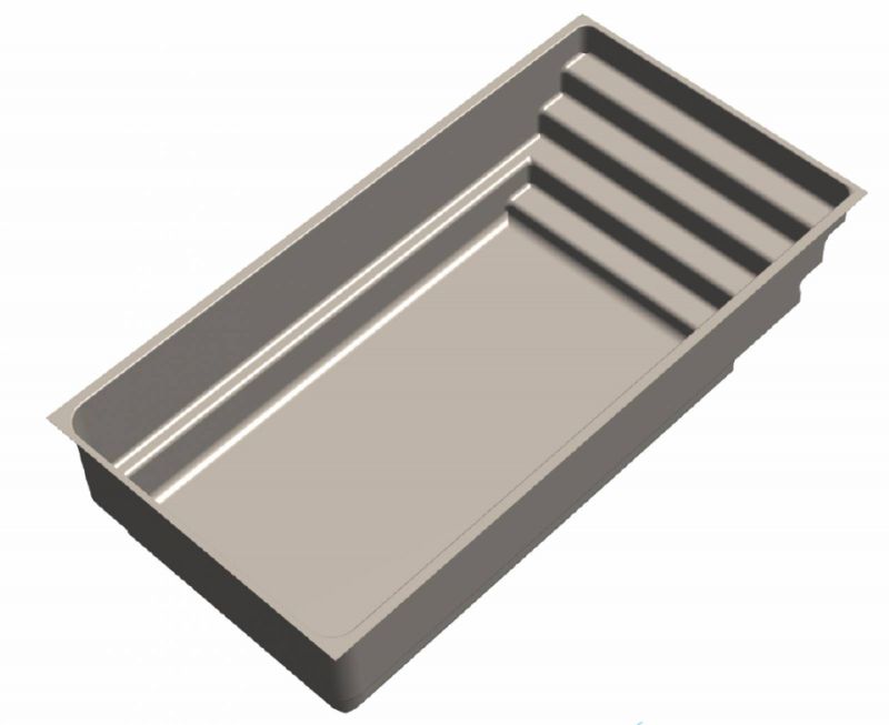 Modèle piscine avec marche de sécurité dans le Var