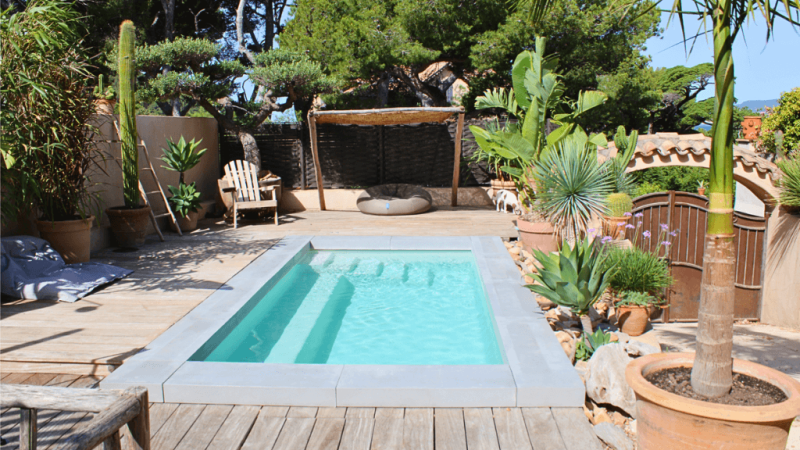 PISCINE -10M²