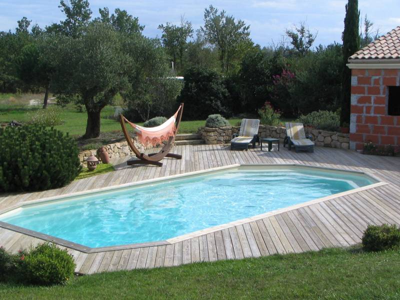 ONYX 9,50 piscine coque polyester Installation dans le centre Var