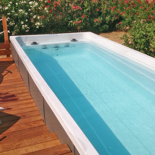 SPA COULOIR DE NAGE - 8 Jets SWIM SPA DE NAGE by PEIPS - LA ROQUEBRUSSANNE