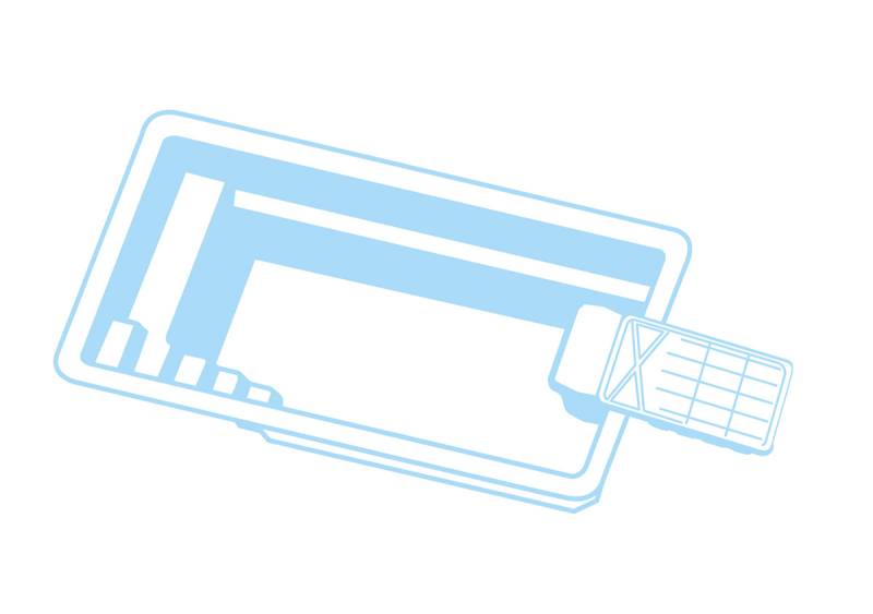 KRONO 4 -10M² : piscine coque polyester avec Bloc filtrant à Fréjus