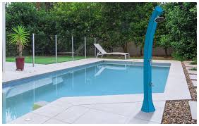 DOUCHE SOLAIRE HAPPY 4x4 44 L Alliance Piscines de Brignoles